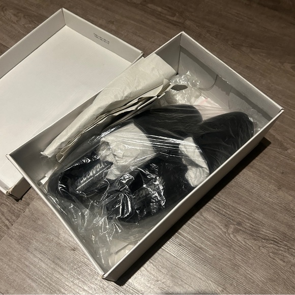 L’intervalle Daria Leather Loafer - Picture 3 of 7